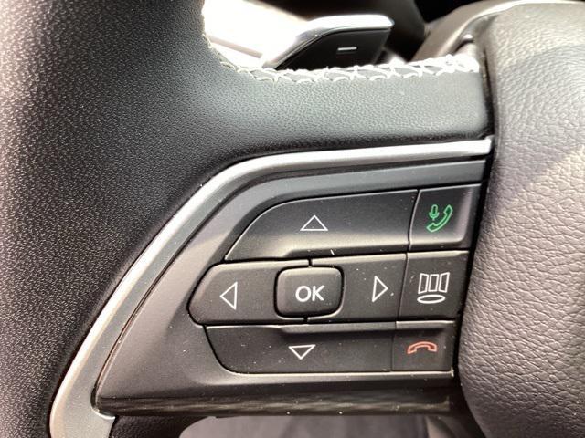new 2025 Jeep Grand Cherokee car, priced at $37,500