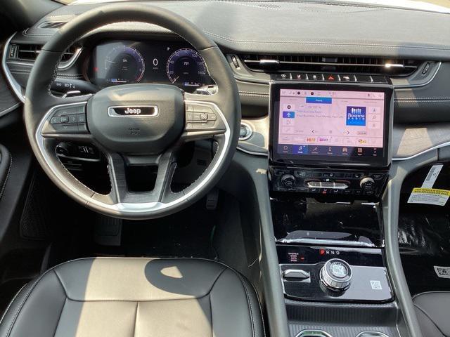 new 2025 Jeep Grand Cherokee car, priced at $46,247