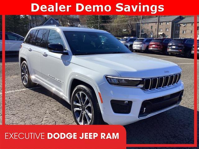 new 2025 Jeep Grand Cherokee car, priced at $55,044
