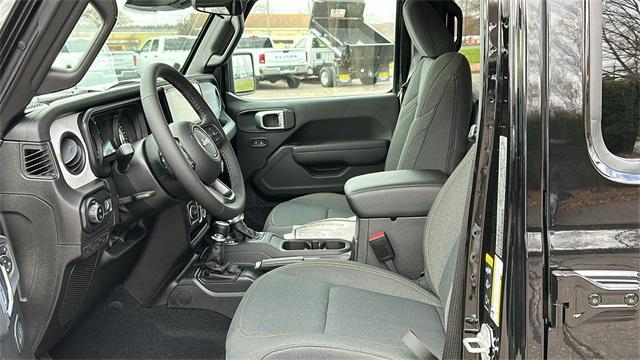 new 2026 Jeep Gladiator car, priced at $51,245