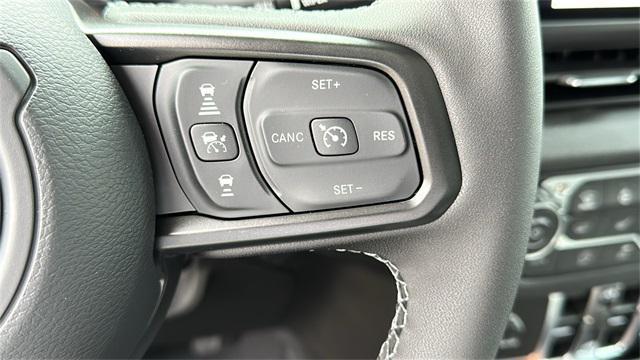 new 2026 Jeep Gladiator car, priced at $51,245