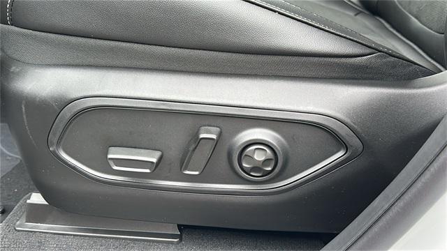 new 2025 Jeep Grand Cherokee L car, priced at $45,635