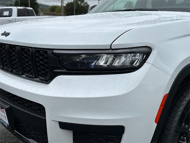 new 2025 Jeep Grand Cherokee L car, priced at $45,635
