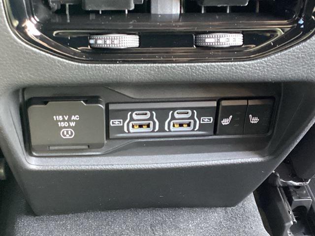 new 2025 Jeep Grand Cherokee car, priced at $49,107