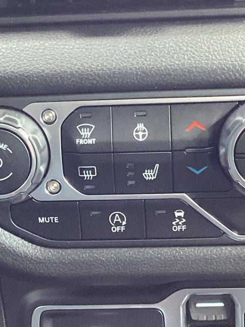 new 2025 Jeep Gladiator car, priced at $47,009