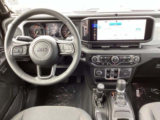 new 2025 Jeep Wrangler car, priced at $45,161