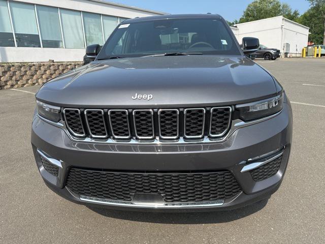 new 2025 Jeep Grand Cherokee car, priced at $46,756