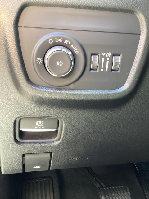 used 2022 Jeep Grand Cherokee L car, priced at $39,990