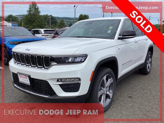 new 2024 Jeep Grand Cherokee 4xe car, priced at $55,112