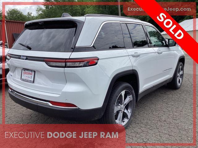 new 2024 Jeep Grand Cherokee 4xe car, priced at $55,112