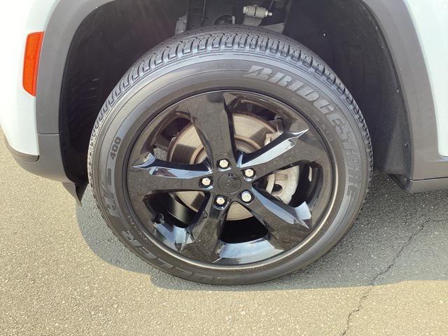 used 2022 Jeep Grand Cherokee L car, priced at $34,659