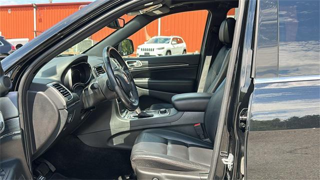 used 2022 Jeep Grand Cherokee car, priced at $29,997