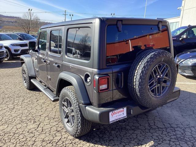 new 2025 Jeep Wrangler car, priced at $43,751