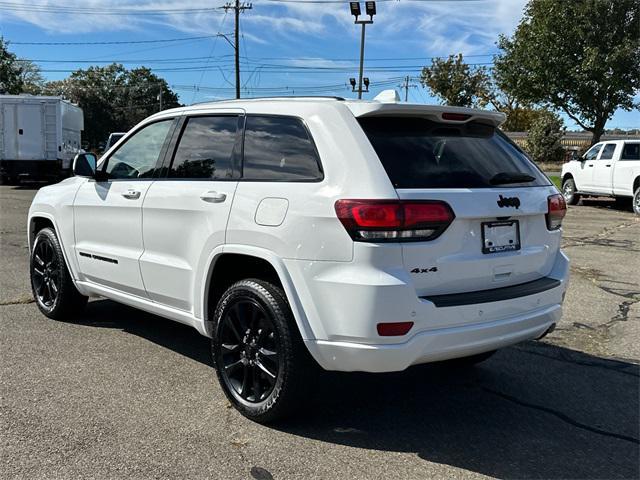 used 2022 Jeep Grand Cherokee car, priced at $29,535