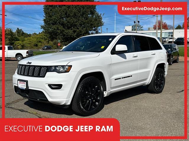 used 2022 Jeep Grand Cherokee car, priced at $29,535