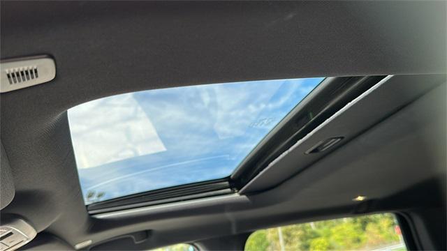 used 2022 Jeep Grand Cherokee car, priced at $29,535