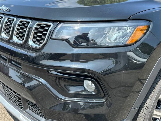 new 2025 Jeep Compass car, priced at $30,778