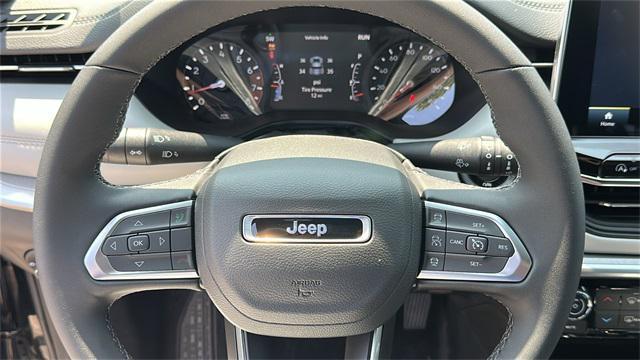 new 2025 Jeep Compass car, priced at $30,778