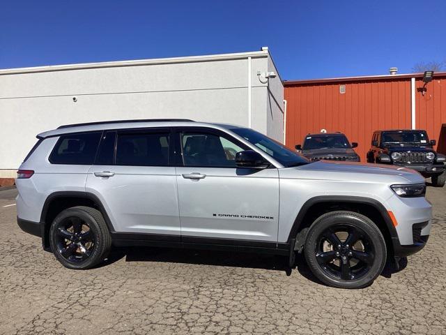 used 2021 Jeep Grand Cherokee L car, priced at $26,327