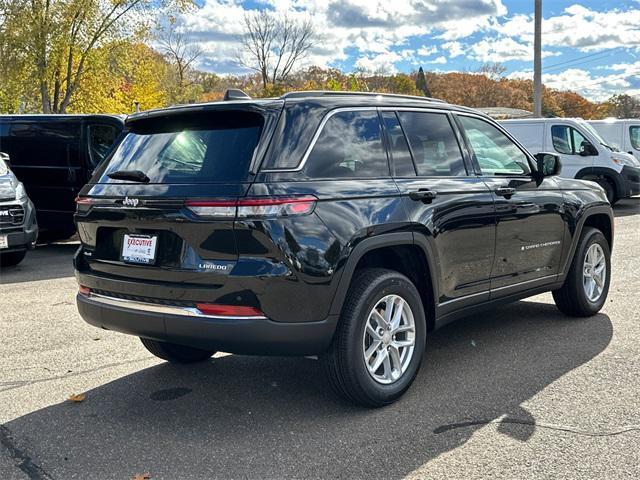new 2025 Jeep Grand Cherokee car, priced at $41,920
