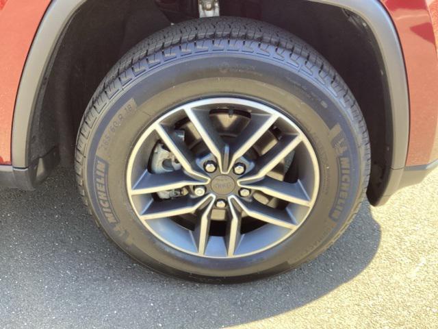 used 2021 Jeep Grand Cherokee car, priced at $28,931