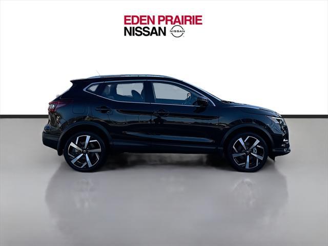 used 2021 Nissan Rogue Sport car, priced at $23,665