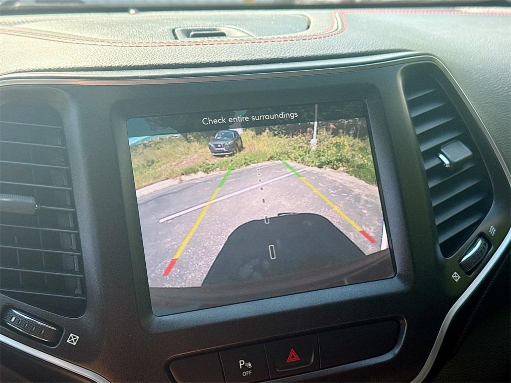 used 2019 Jeep Cherokee car, priced at $16,990