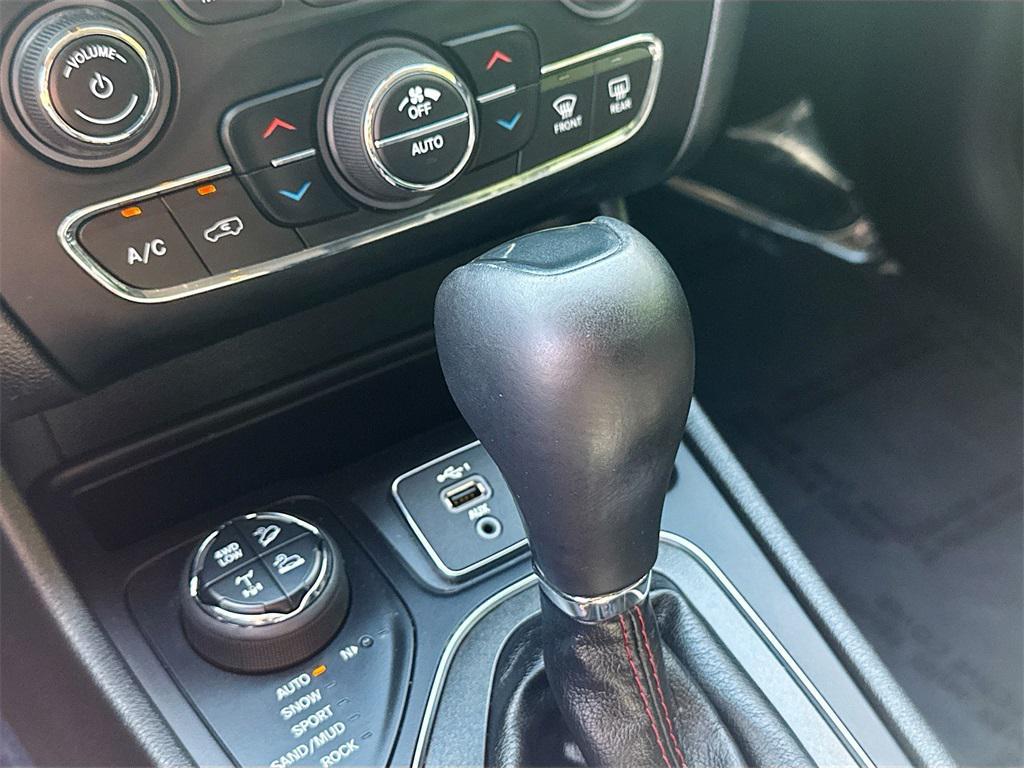 used 2019 Jeep Cherokee car, priced at $16,990