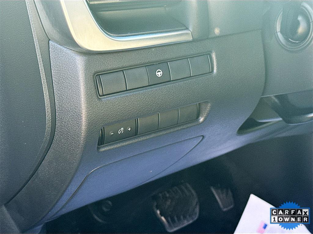 used 2023 Nissan Rogue car, priced at $22,994