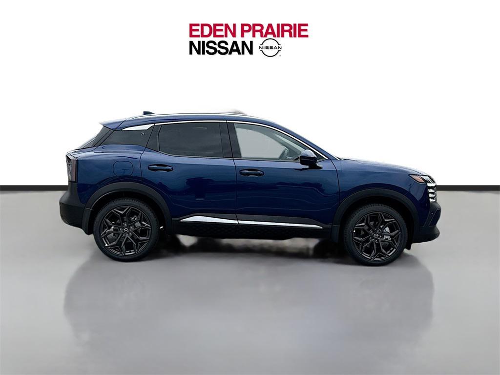 new 2025 Nissan Kicks car, priced at $29,987
