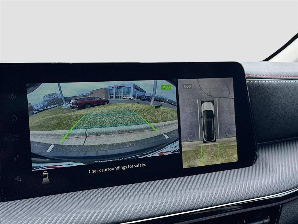 new 2025 Nissan Kicks car, priced at $29,987