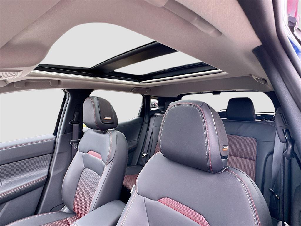 new 2025 Nissan Kicks car, priced at $29,987