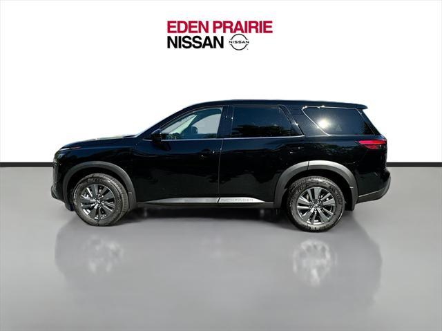 new 2024 Nissan Pathfinder car, priced at $35,213