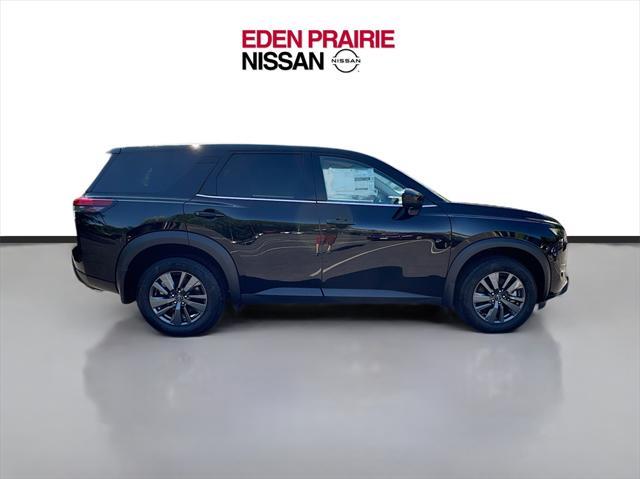 new 2024 Nissan Pathfinder car, priced at $35,213