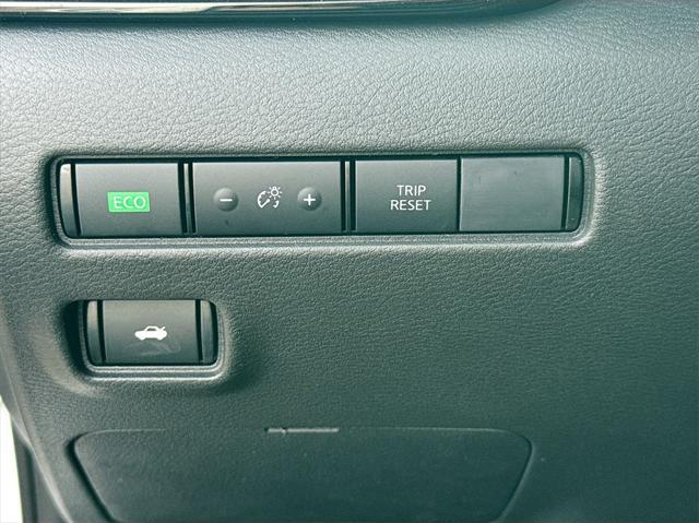 new 2025 Nissan Sentra car, priced at $26,226
