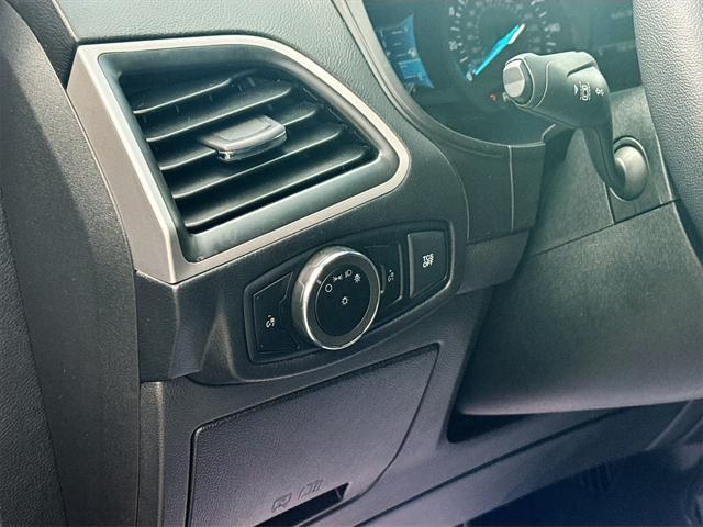 used 2024 Ford Edge car, priced at $26,989