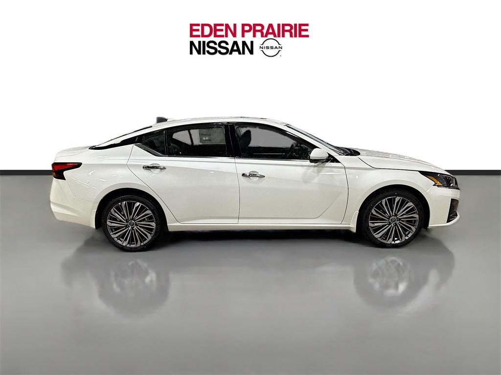 new 2025 Nissan Altima car, priced at $35,651