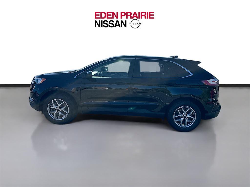used 2024 Ford Edge car, priced at $23,900