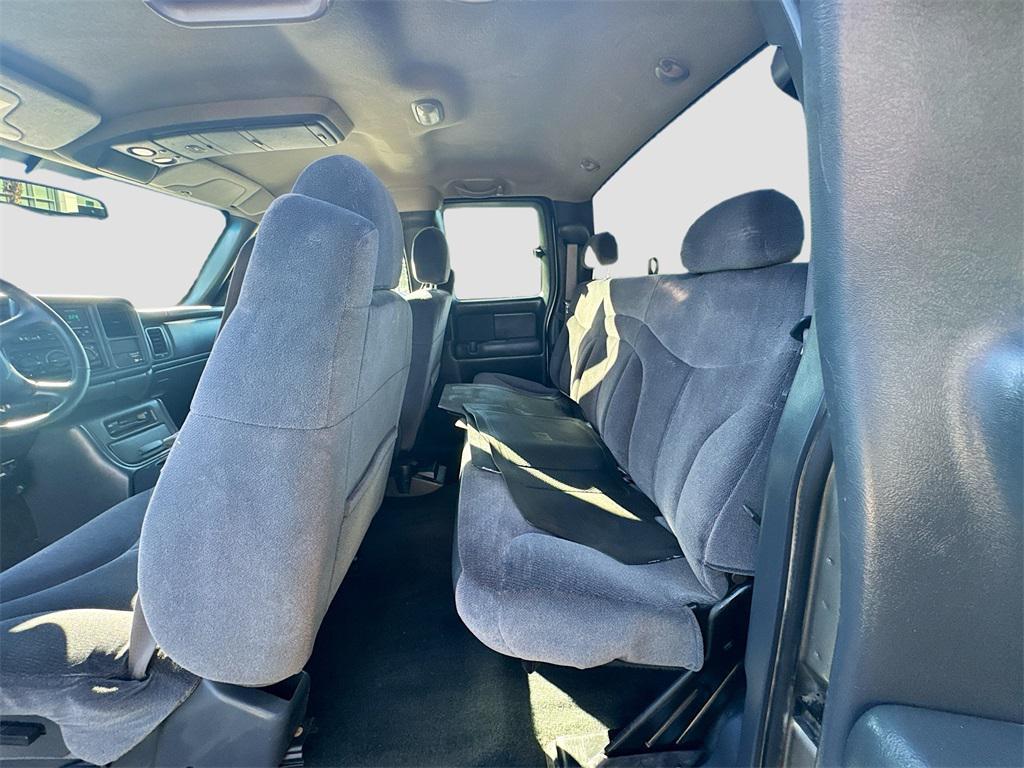 used 2001 GMC Sierra 2500 car, priced at $13,990