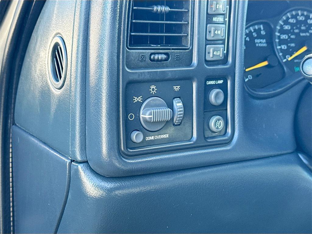 used 2001 GMC Sierra 2500 car, priced at $13,990