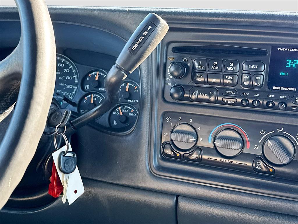 used 2001 GMC Sierra 2500 car, priced at $13,990