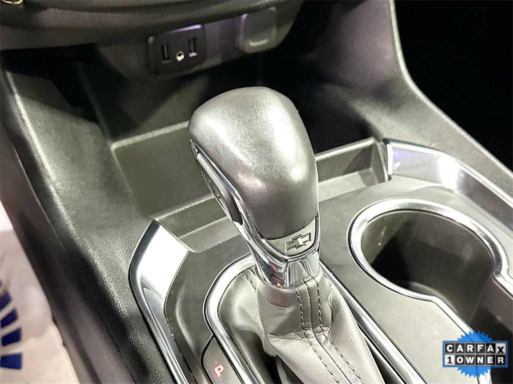 used 2021 Chevrolet Traverse car, priced at $22,847