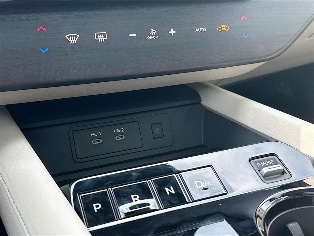 new 2025 Nissan Murano car, priced at $45,061