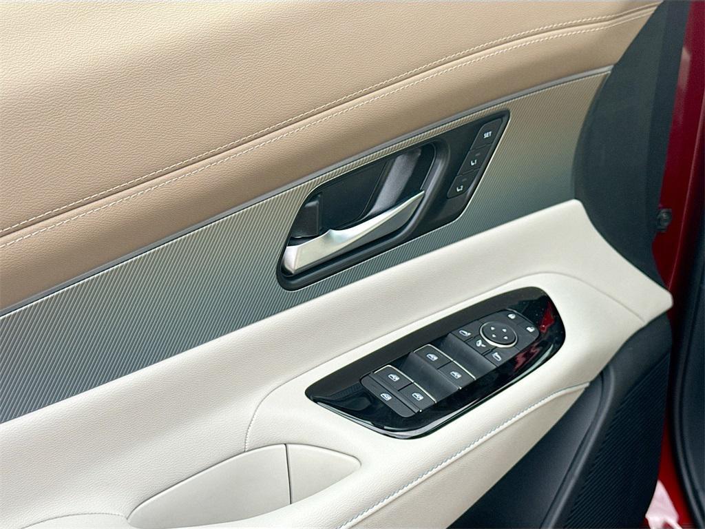 new 2025 Nissan Murano car, priced at $45,061