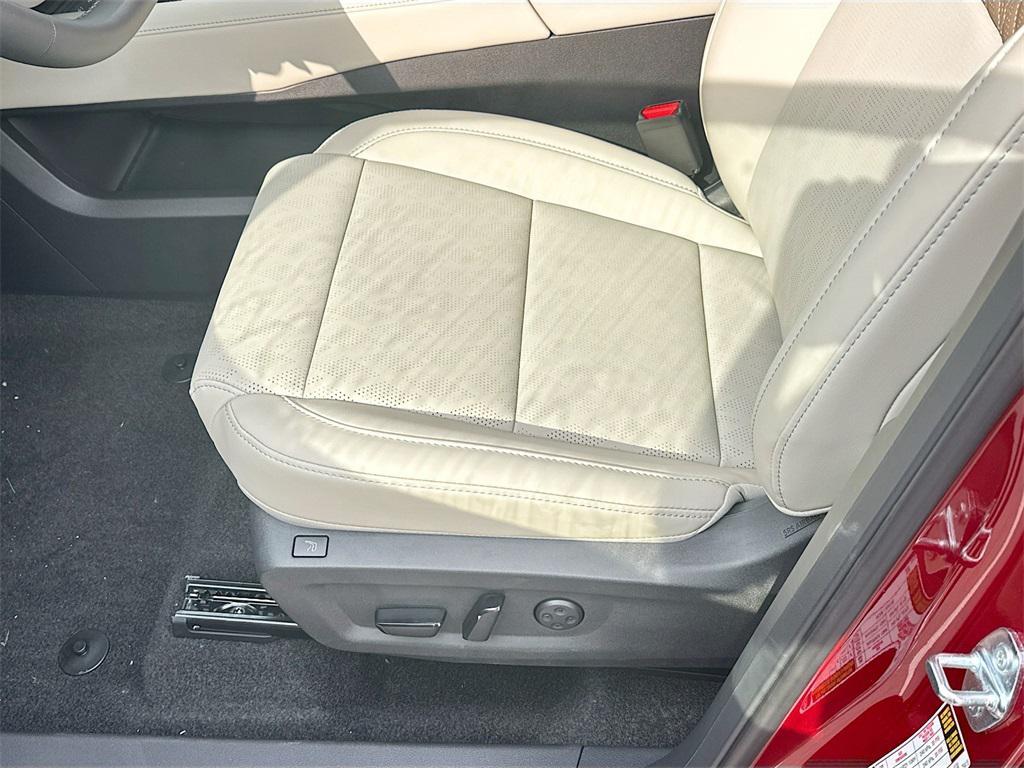 new 2025 Nissan Murano car, priced at $45,061