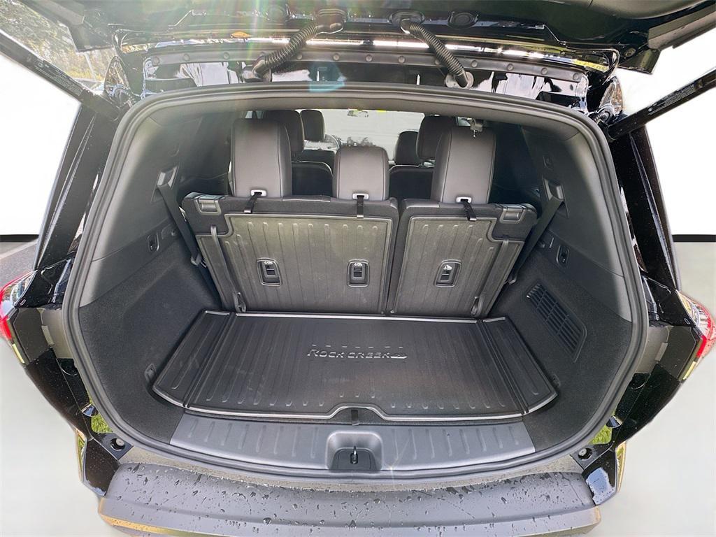 new 2025 Nissan Pathfinder car, priced at $38,587