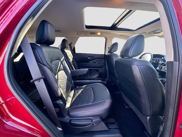 used 2022 Nissan Pathfinder car, priced at $36,989