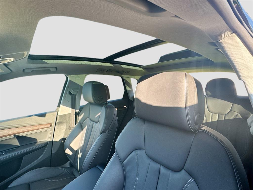 used 2024 Audi Q5 car, priced at $35,499
