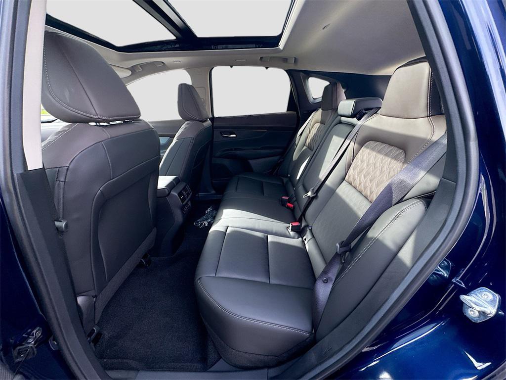 new 2025 Nissan Murano car, priced at $44,032