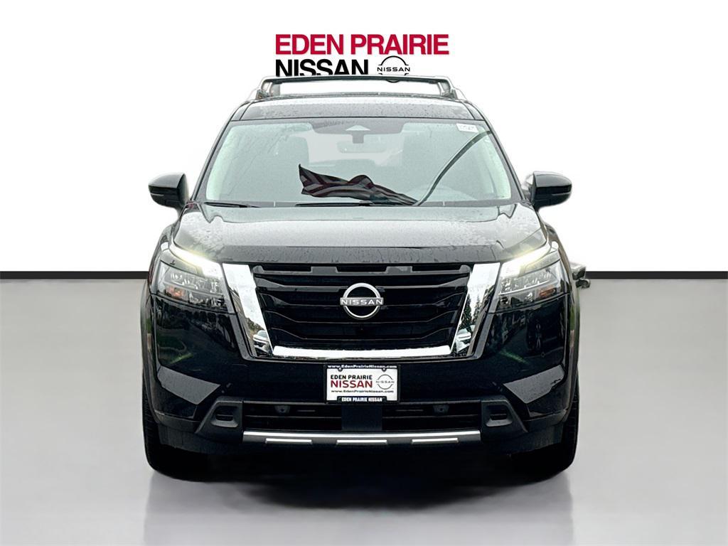 new 2025 Nissan Pathfinder car, priced at $38,415